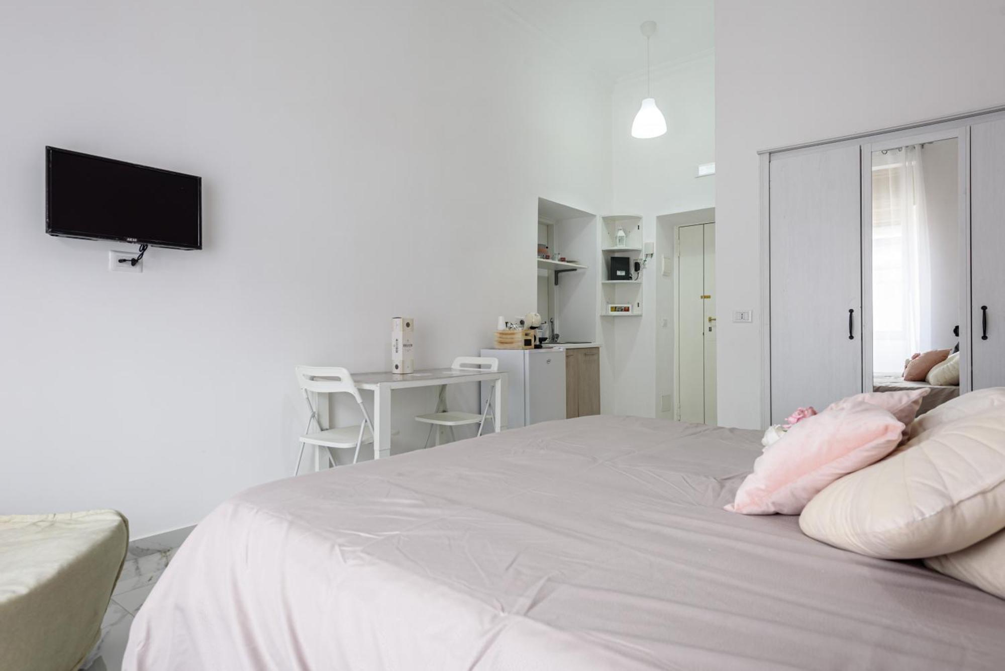 Casa Nina Apartment Наполи Екстериор снимка